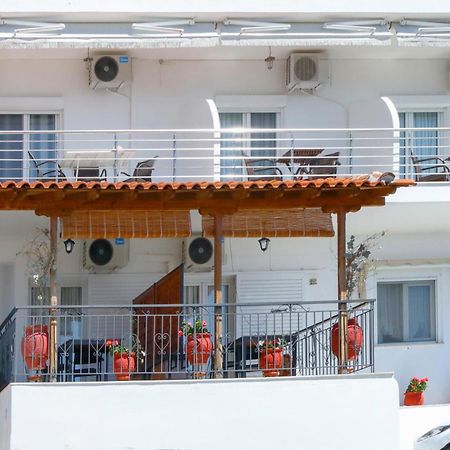 Thea Studios Pyrgadikia Dış mekan fotoğraf