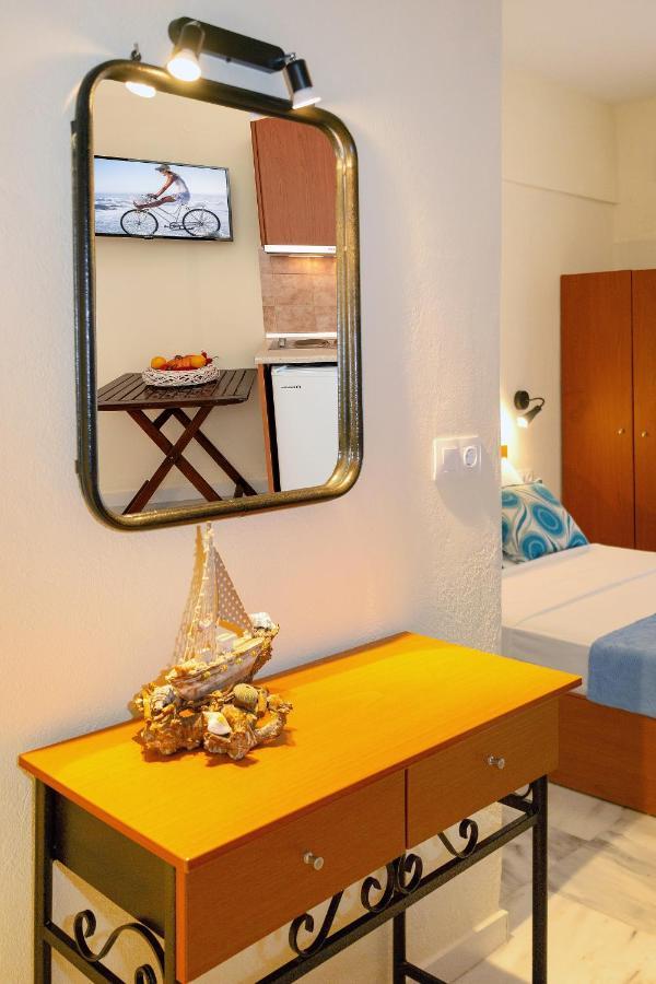Thea Studios Pyrgadikia Dış mekan fotoğraf