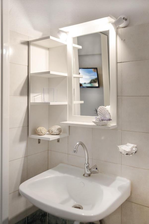 Thea Studios Pyrgadikia Dış mekan fotoğraf