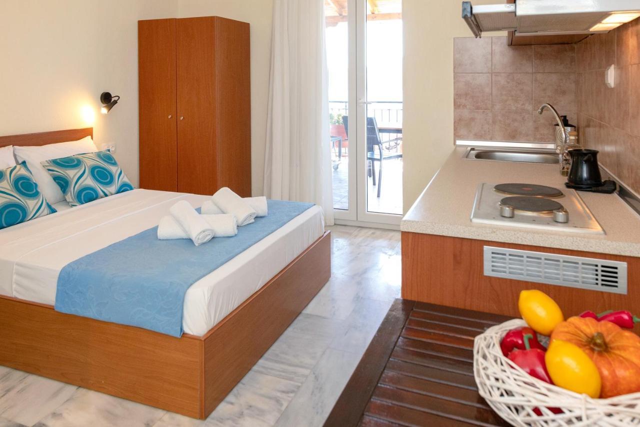 Thea Studios Pyrgadikia Dış mekan fotoğraf