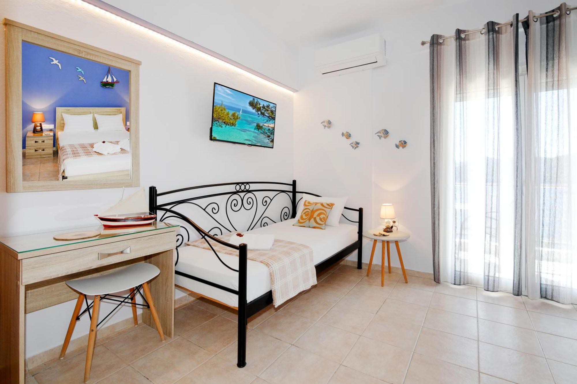 Thea Studios Pyrgadikia Dış mekan fotoğraf